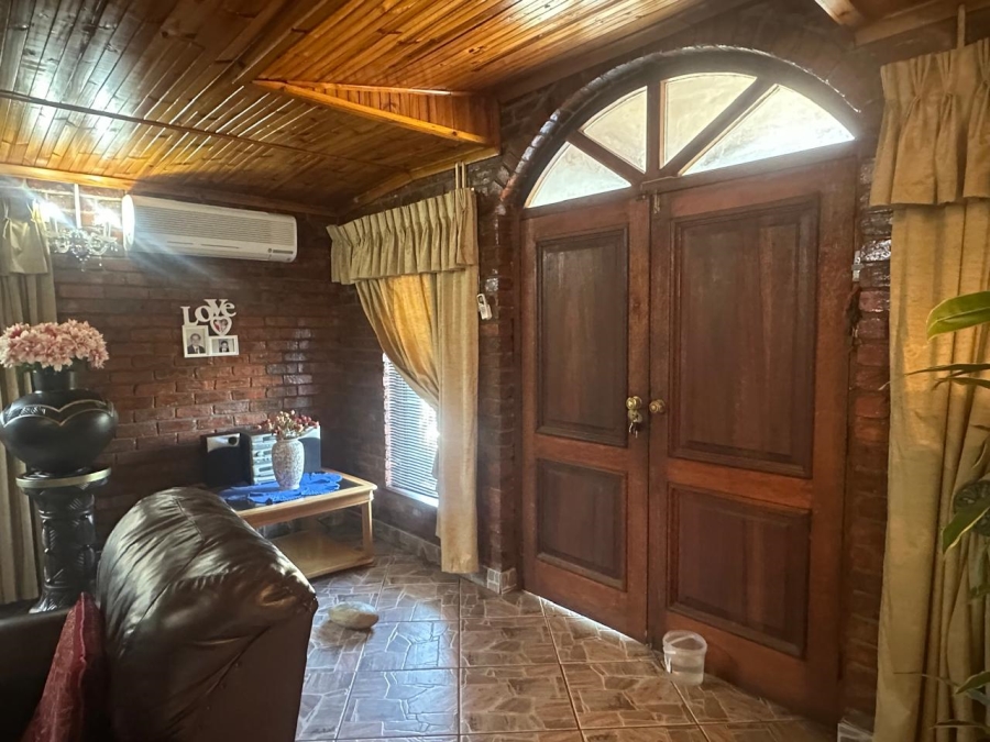 3 Bedroom Property for Sale in Manor Heights Eastern Cape